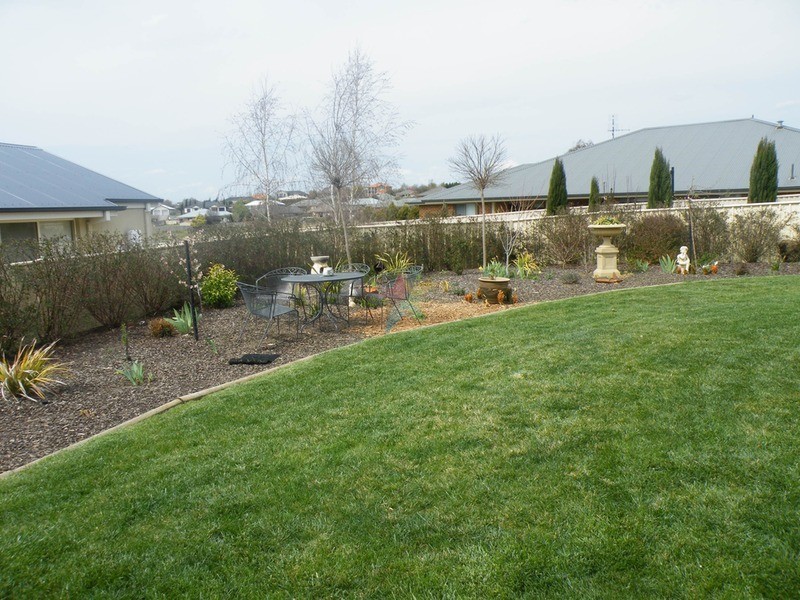 19 Riverside  Retreat, Bathurst NSW 2795