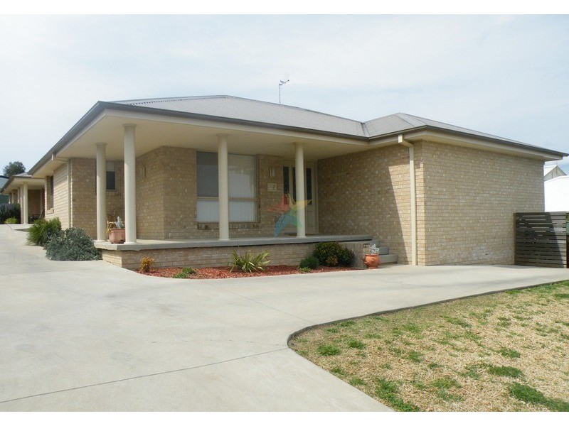 16 Musgrove Avenue, Bathurst NSW 2795