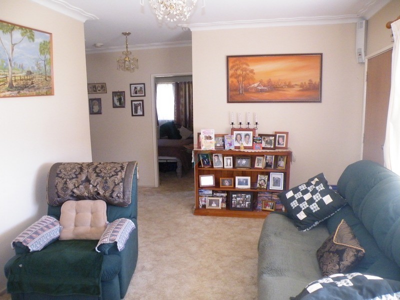 77 Sydney Road, Bathurst NSW 2795