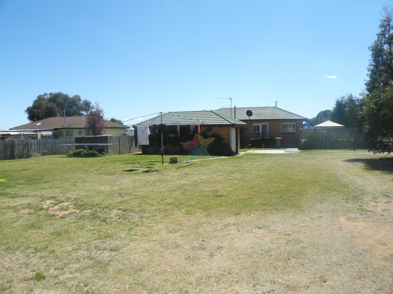 77 Sydney Road, Bathurst NSW 2795