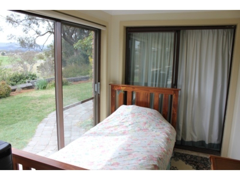10 Wingeretta Close, Bathurst NSW 2795