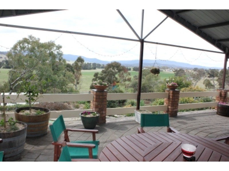 10 Wingeretta Close, Bathurst NSW 2795