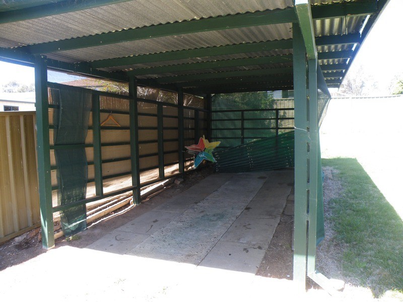 14 Lloyds Road, Bathurst NSW 2795