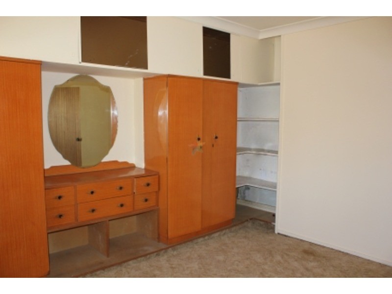 135  Lambert  Street, Bathurst NSW 2795