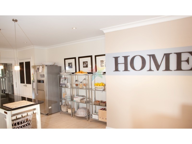 90 Blueridge Drive, Bathurst NSW 2795