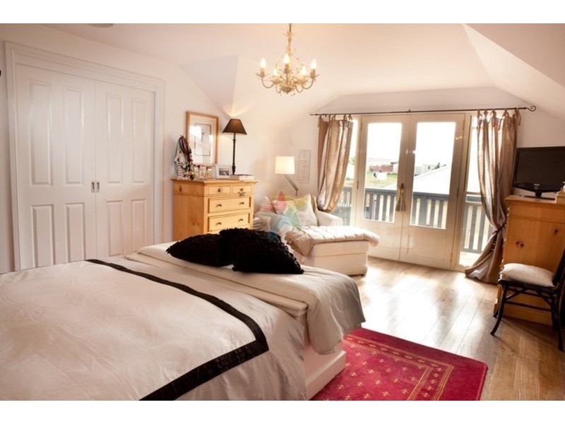 90 Blueridge Drive, Bathurst NSW 2795