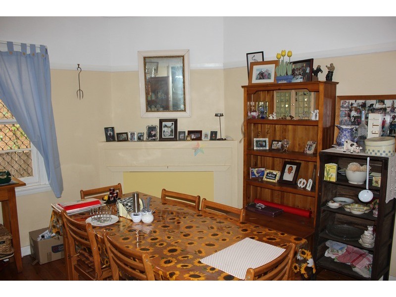 8 Brilliant Street, Bathurst NSW 2795