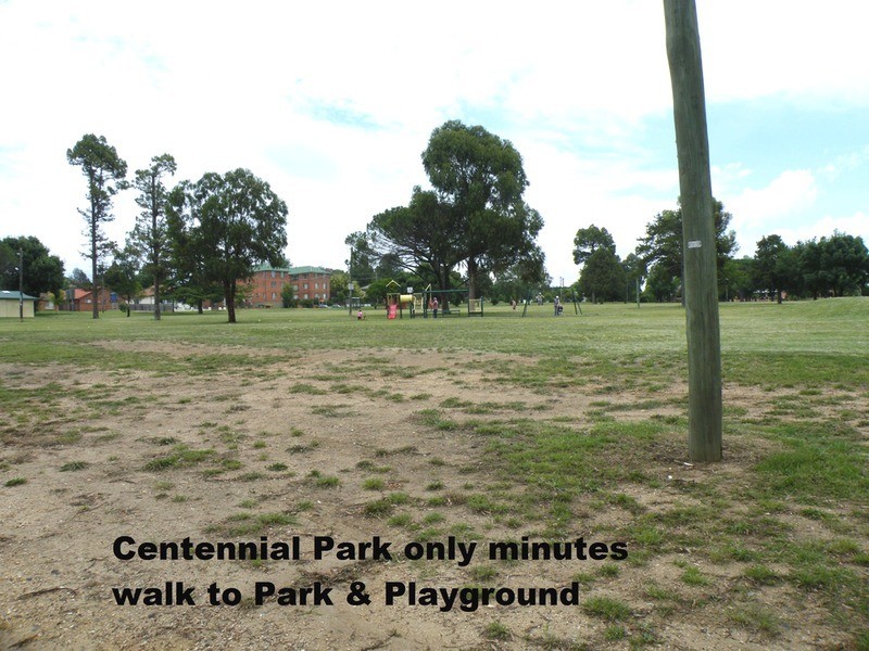 8 Brilliant Street, Bathurst NSW 2795