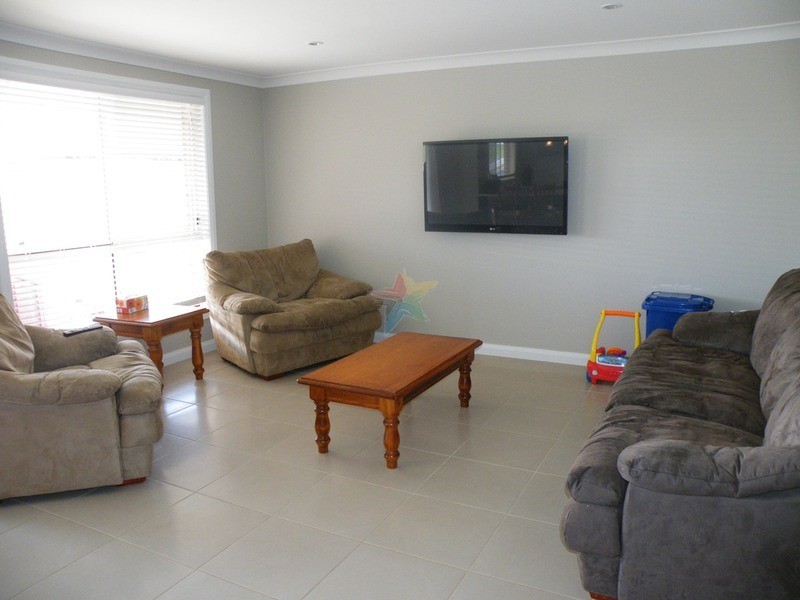 30 Cheviot Drive, Bathurst NSW 2795