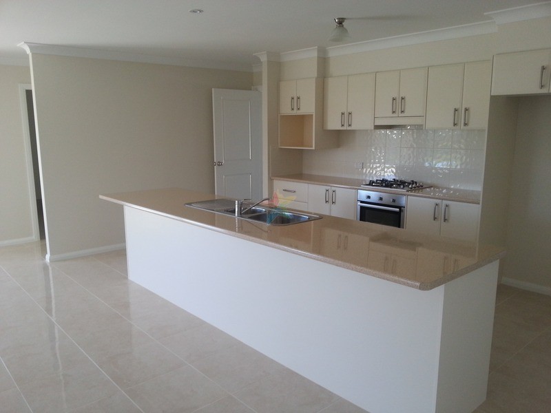 11 Oliver Street, Blayney NSW 2799
