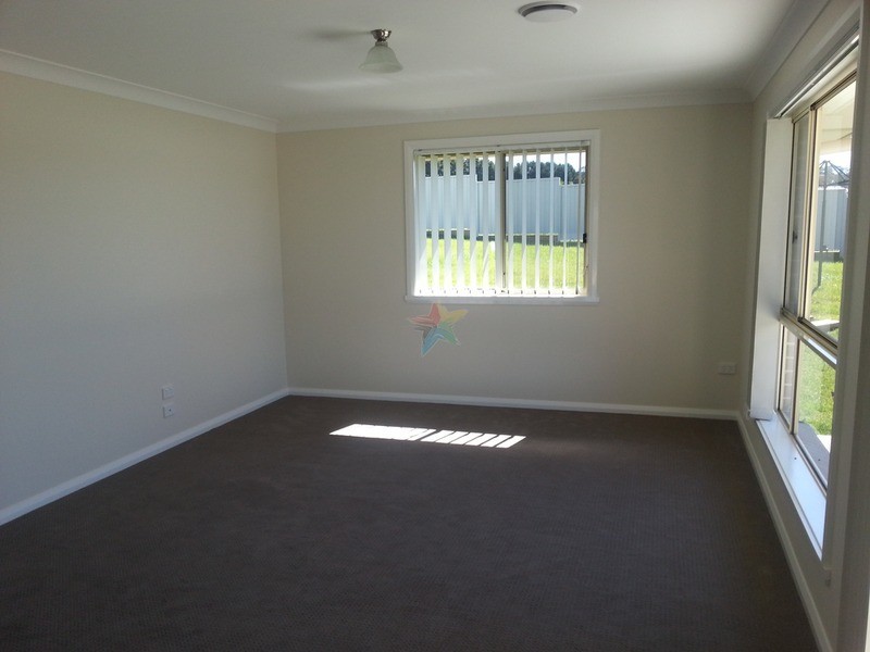 11 Oliver Street, Blayney NSW 2799