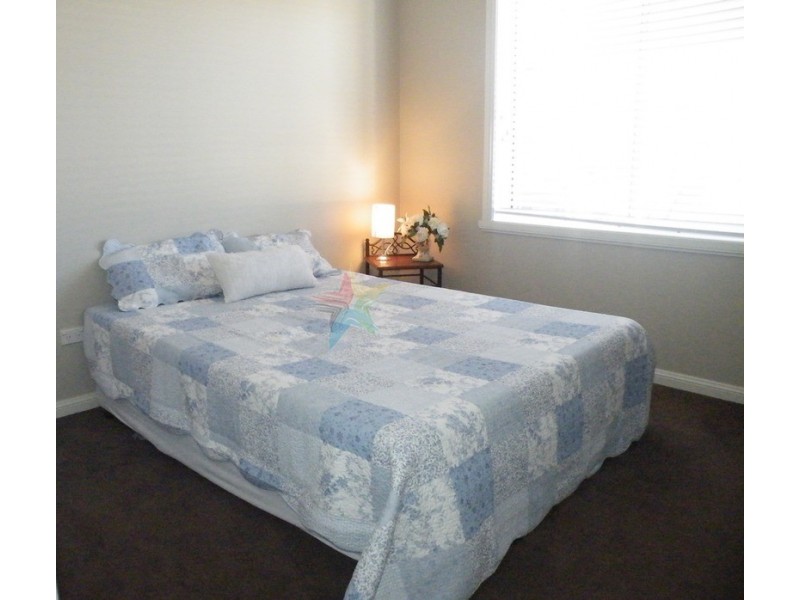 14 Carlyle Avenue, Bathurst NSW 2795