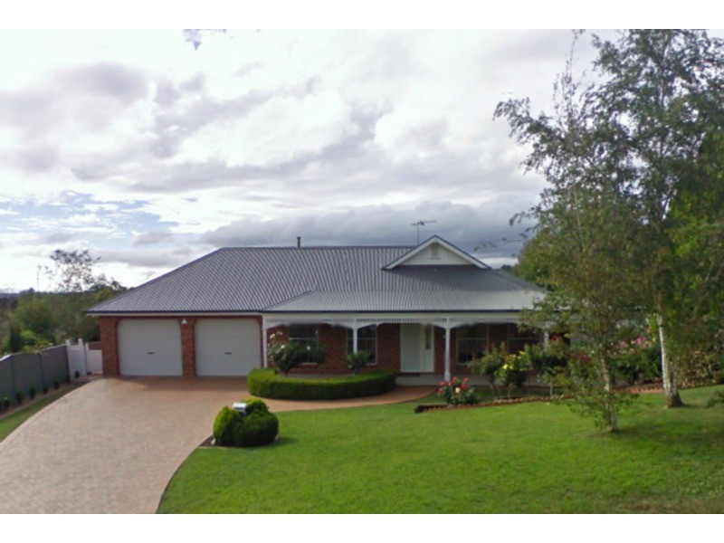 15 Cherrywood Crescent, Bathurst NSW 2795