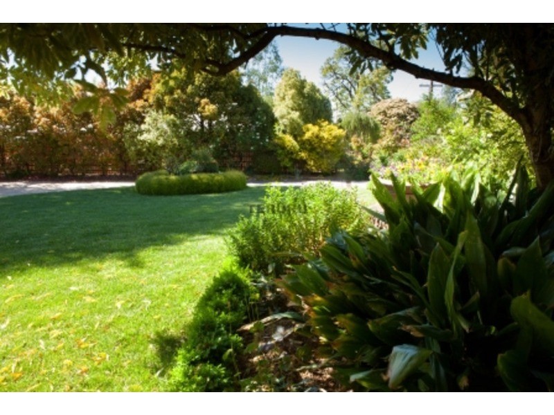 383 Russell Street, Bathurst NSW 2795