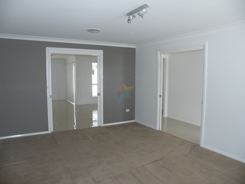 1 She Oak Close, Bathurst NSW 2795