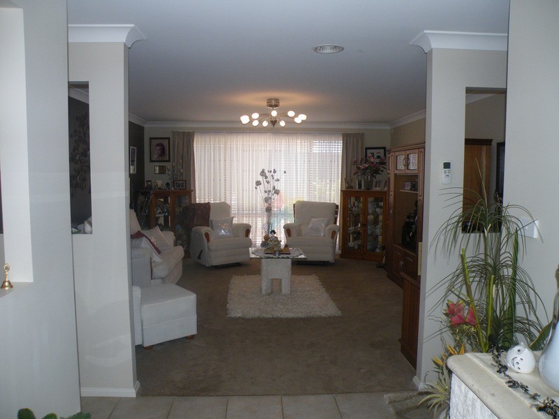 26a  Darwin  Drive, Bathurst NSW 2795