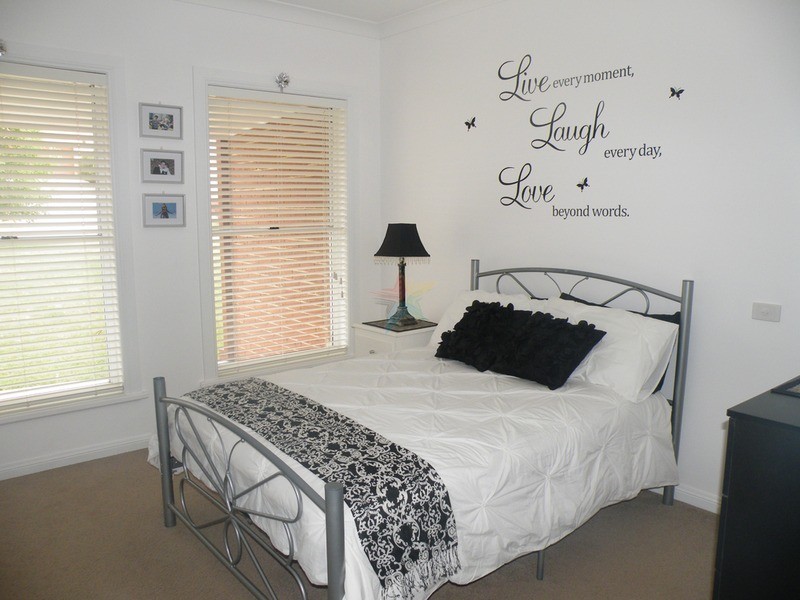 50 Ilumba  Way, Bathurst NSW 2795