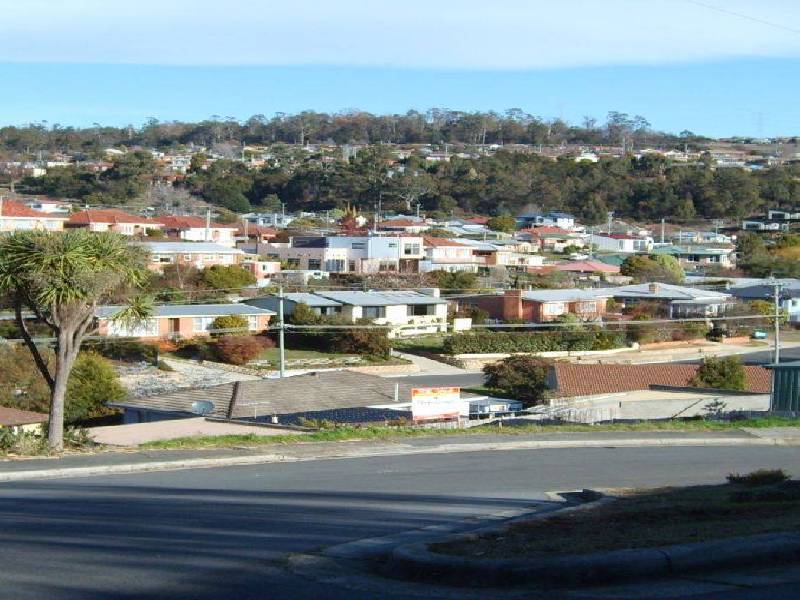 5 Harpers Court, Trevallyn TAS 7250