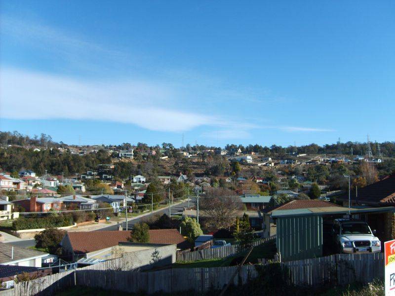 5 Harpers Court, Trevallyn TAS 7250