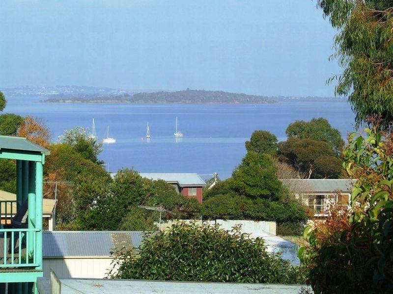 8 Franklyn Street, Rhyll VIC 3923