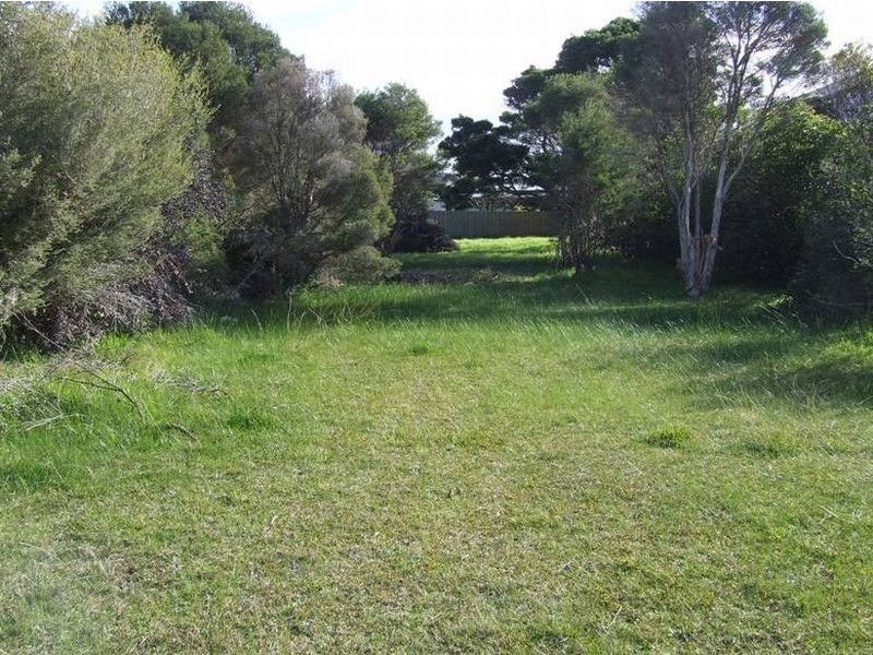 9 Keam Crescent, San Remo VIC 3925