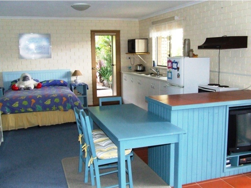 2 Boathaven Grove, San Remo VIC 3925