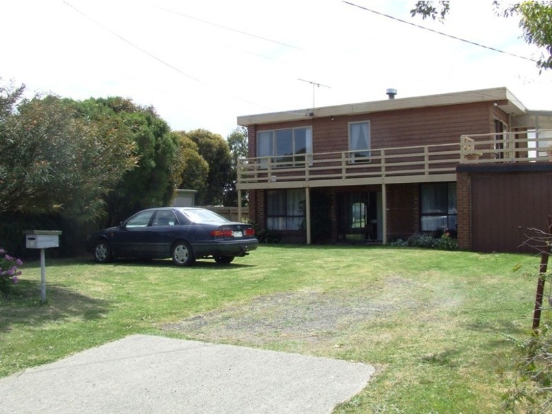 10 Goldensands Road, Cape Woolamai VIC 3925