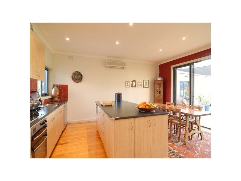 11  Beach Crescent, Newhaven VIC 3925