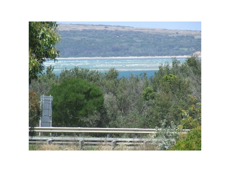 11  Beach Crescent, Newhaven VIC 3925