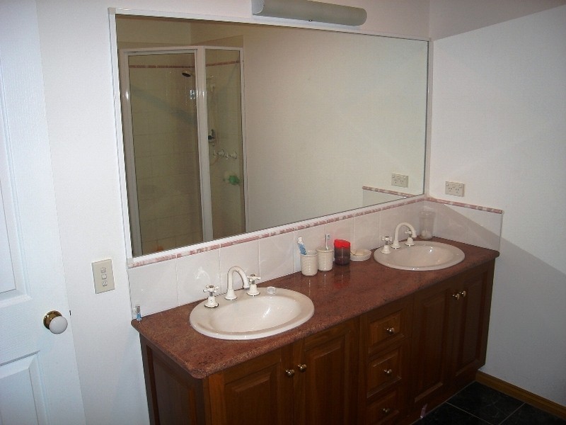 1 Jadestone Court, San Remo VIC 3925