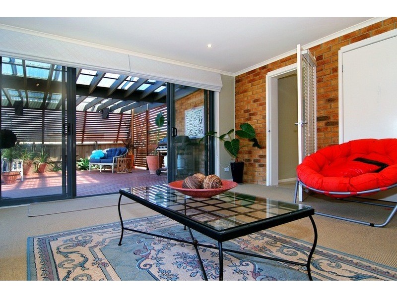 25 Halcyon Avenue , San Remo VIC 3925