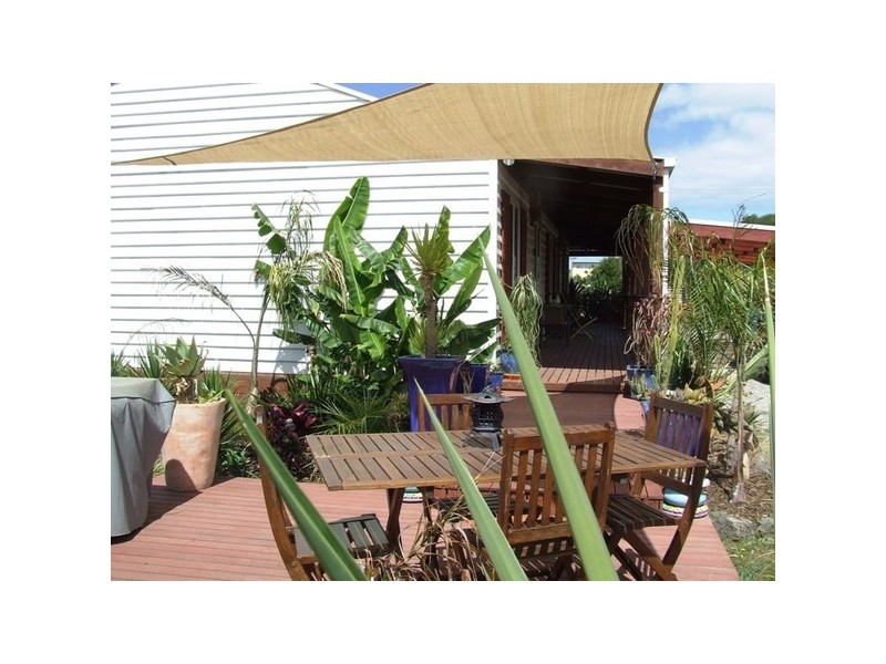 4 Happy Valley Drive, Sunset Strip VIC 3922