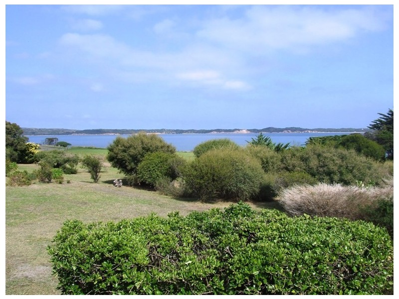 35 Ocean View Drive, San Remo VIC 3925