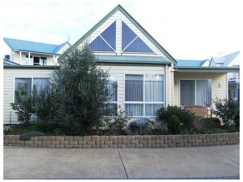 16/33-37 Genista Street, San Remo VIC 3925