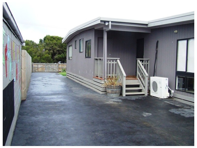 29 Phillip Island Road, Newhaven VIC 3925