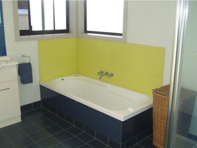27 Back Beach Road, San Remo VIC 3925