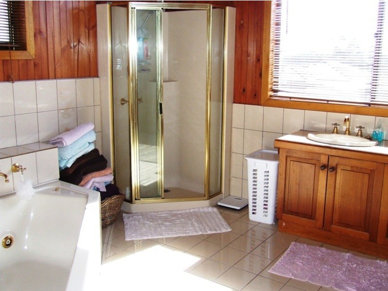 25 Phillip Island Road, Newhaven VIC 3925