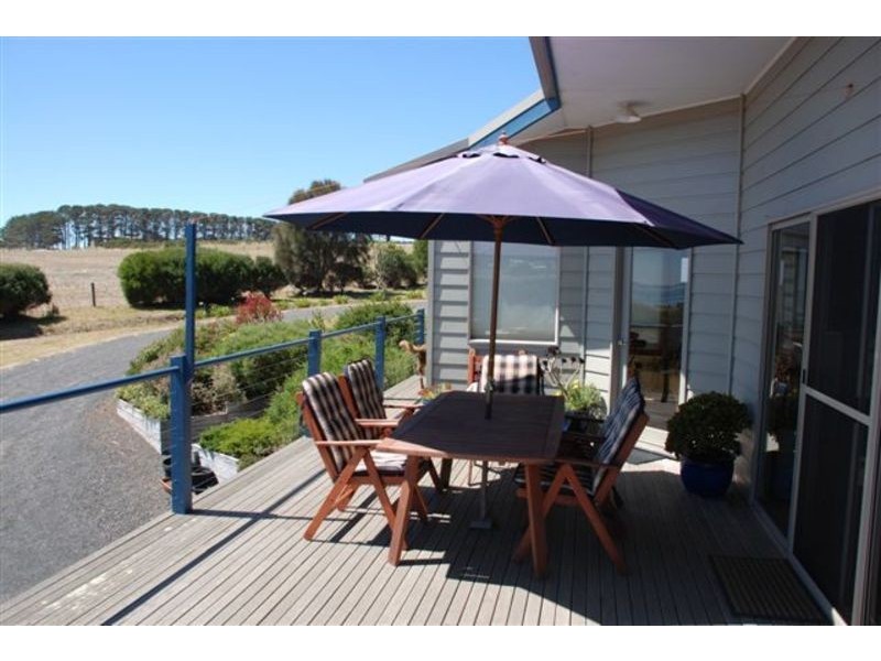 50 Potters Hill Road, San Remo VIC 3925