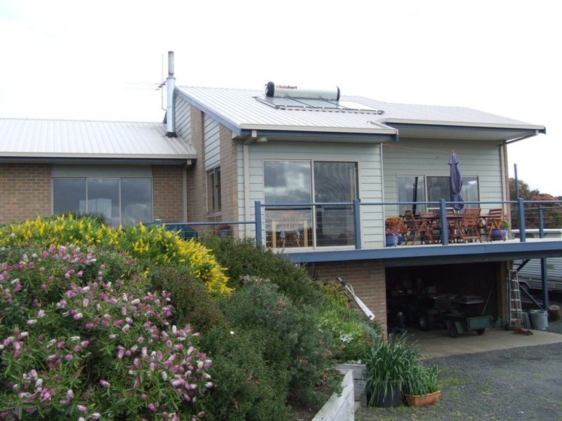 50 Potters Hill Road, San Remo VIC 3925