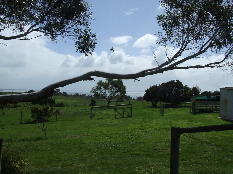 Lot 2/50 Potters Hill Road, San Remo VIC 3925