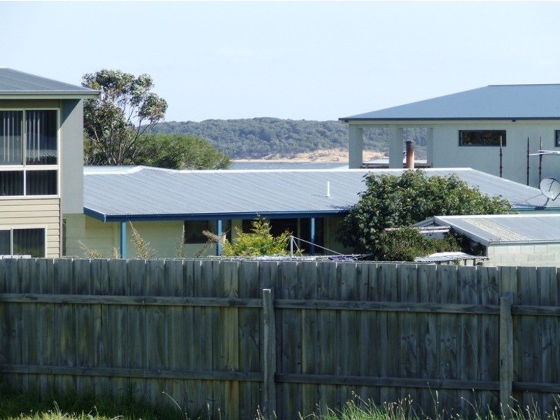 72 Penniwells Drive, San Remo VIC 3925