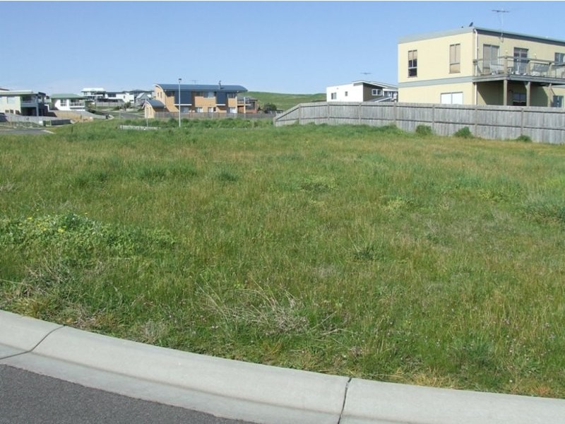 72 Penniwells Drive, San Remo VIC 3925