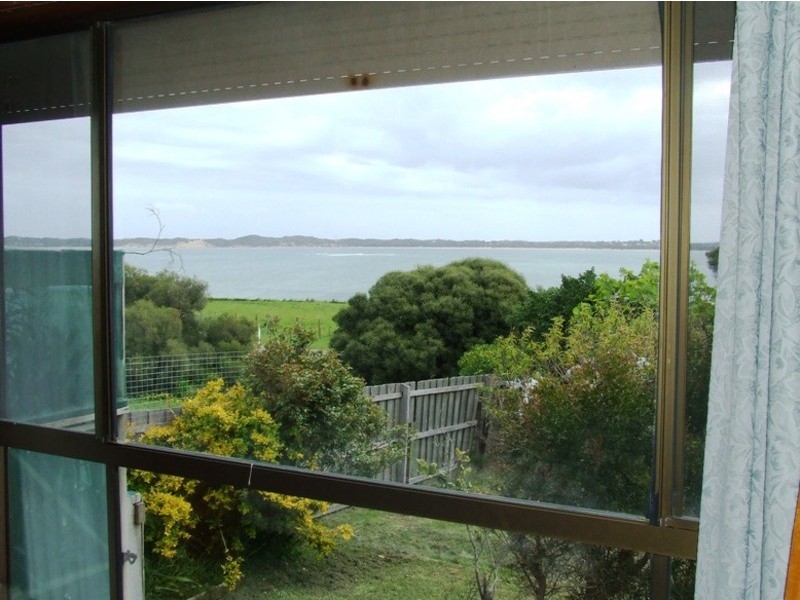 29 Ocean View Drive, San Remo VIC 3925