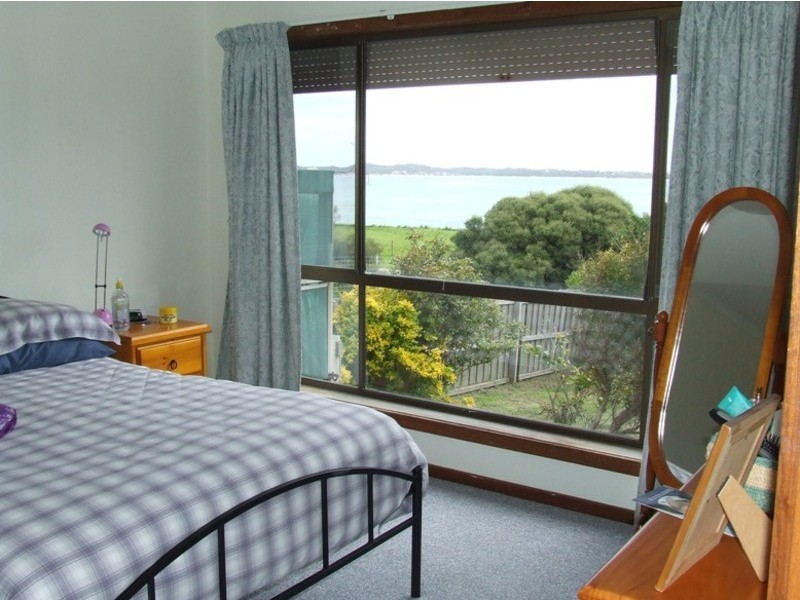 29 Ocean View Drive, San Remo VIC 3925