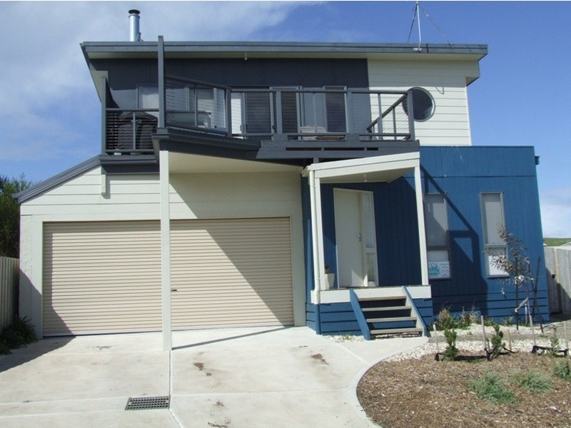 73 Penniwells Drive, San Remo VIC 3925