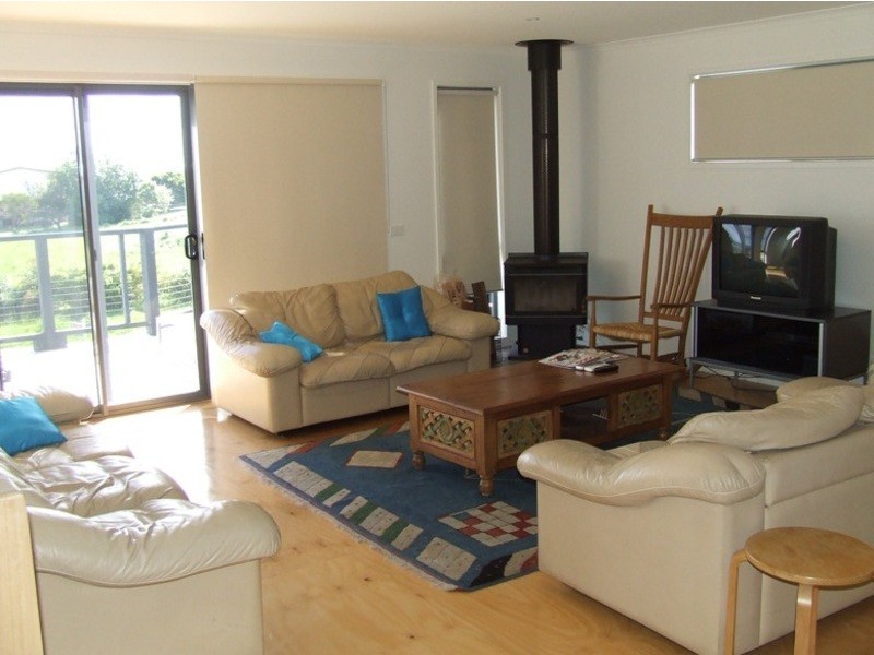 73 Penniwells Drive, San Remo VIC 3925