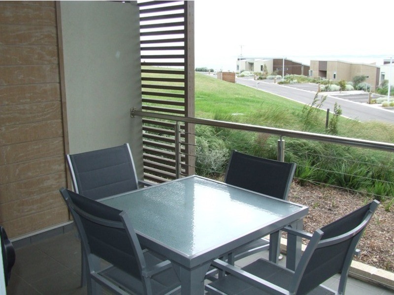 209 Pineview/Silverwater Resort Potters Hill Road, San Remo VIC 3925