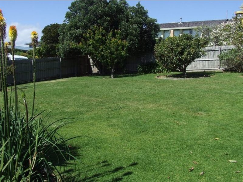 28 Panorama Drive, San Remo VIC 3925