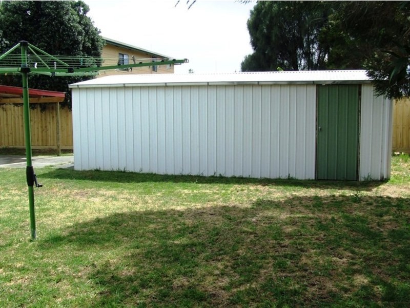 15 Park Road, San Remo VIC 3925
