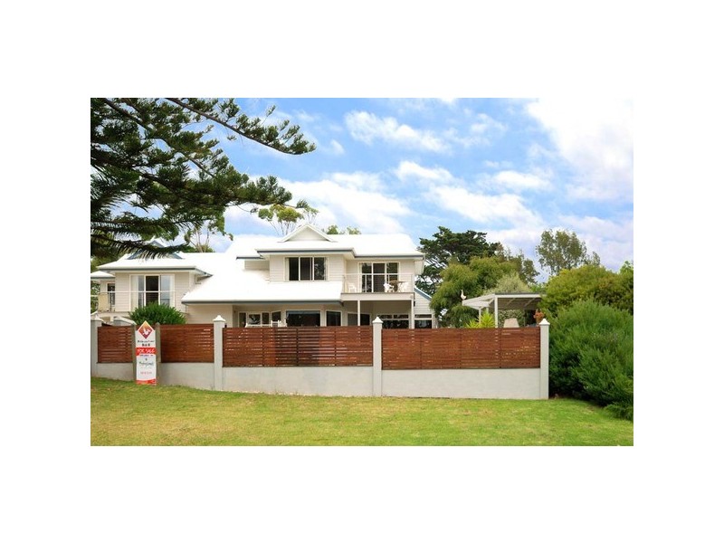 51 Forrest Avenue Avenue, Newhaven VIC 3925